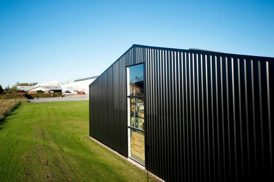 Lagerbygning i enkelt og skarpt design, Klostermarken 6, 9550 Mariager